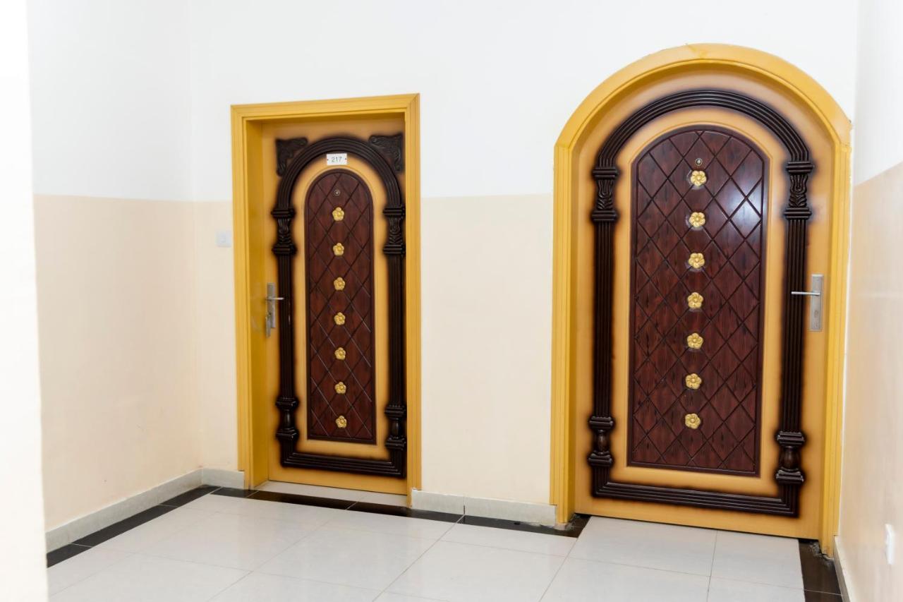 Arabian Sands Hotel فندق الرمال العربية Haima Екстер'єр фото